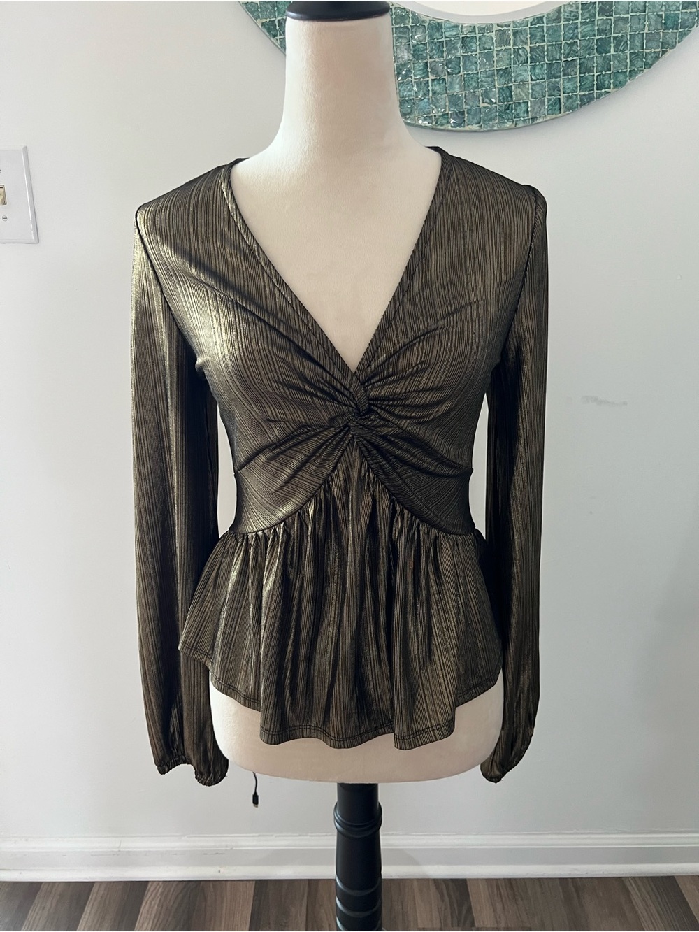 BOLD elements Metallic Olive Twist-Front Peplum Blouse